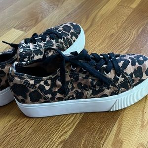 Steve Madden Platform Sneakers